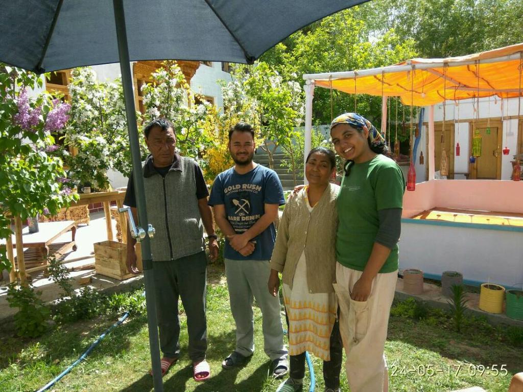 Jimmy'S Homestay Leh Esterno foto
