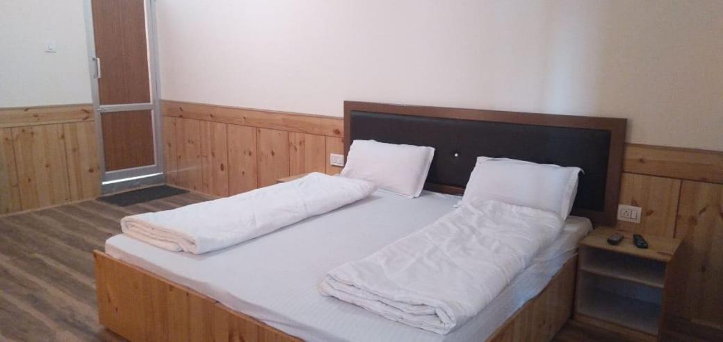 Jimmy'S Homestay Leh Esterno foto