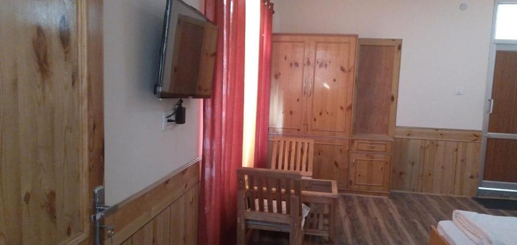 Jimmy'S Homestay Leh Esterno foto
